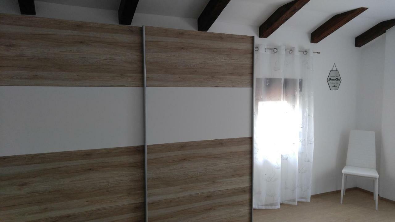 Jurdani Apartmani Roberta מראה חיצוני תמונה