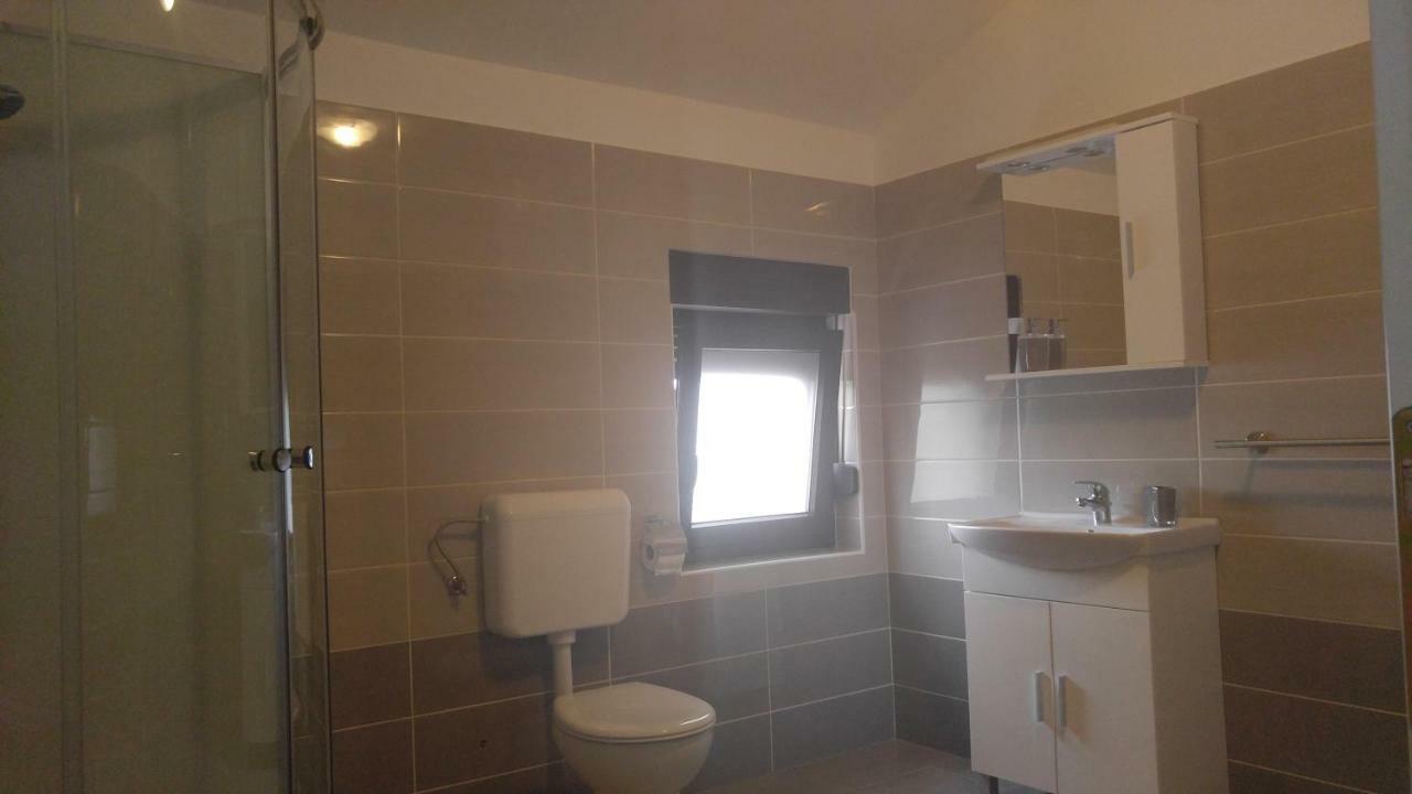Jurdani Apartmani Roberta מראה חיצוני תמונה