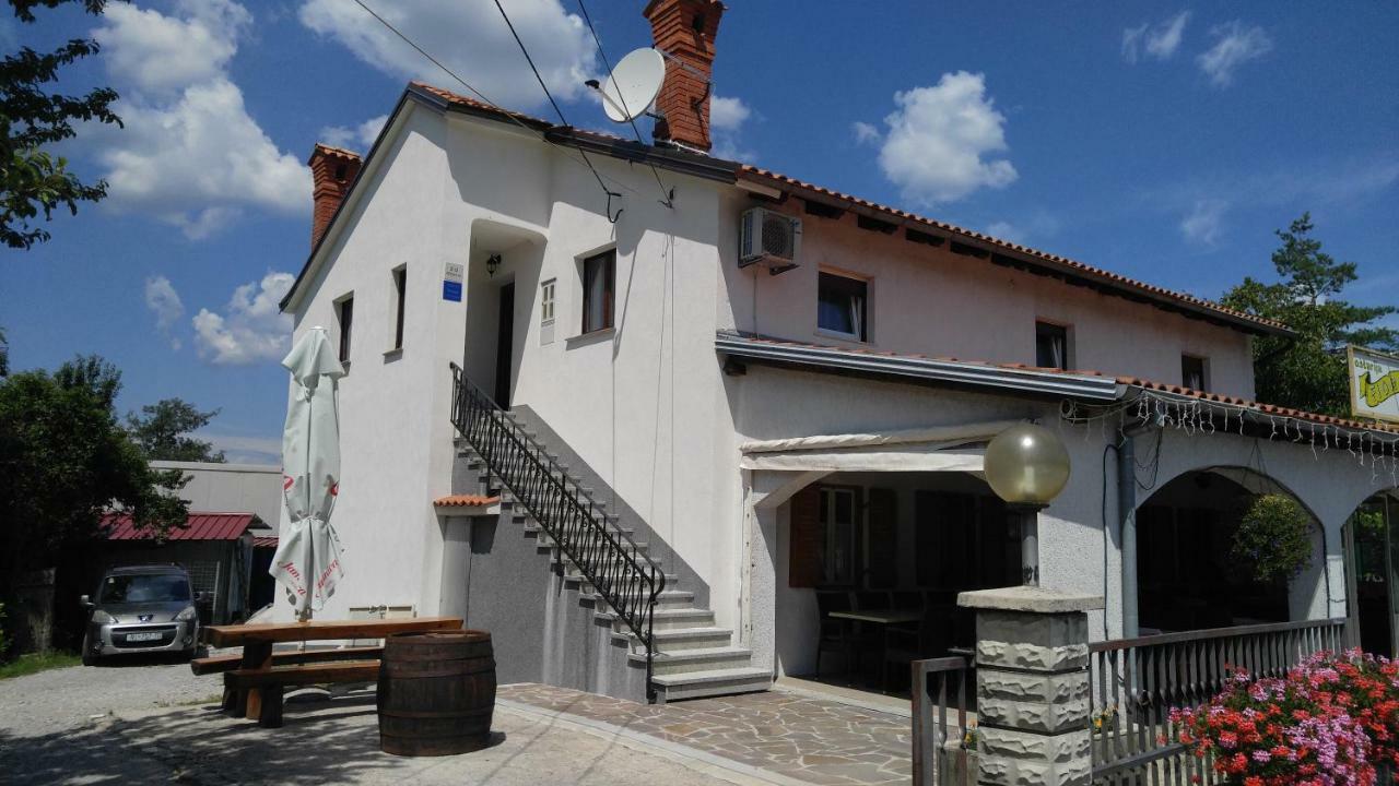 Jurdani Apartmani Roberta מראה חיצוני תמונה
